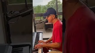 Thumbnail: Elvis Presley - Memories 