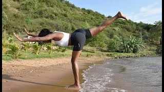 Thumbnail: BOOTY & CORE TONING WORKOUT, 5 MIN// NO EQUIPMENT