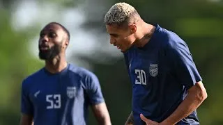 Thumbnail: Extra Time | Bangun Chemistry Lewat Permainan di Lapangan, Canda Tawa dan Seru!! 