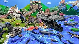 Thumbnail: DIY Jurassic Park With Schleich Dinos! Volcano Eruption And Dino Battle - Tyrannosaurus Mosasaurus 