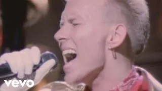Thumbnail: Bros - When Will I Be Famous? (Live at Hammersmith Odeon '88)