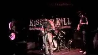 Thumbnail: AutoMatique plays Kiss or Kill 3 of 4