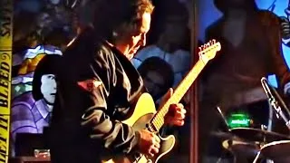 Thumbnail: Pappo y Alambre González - Se fue una mañana (2004)