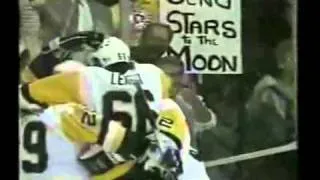 Thumbnail: Mario Lemieux Was 28 Years Old When He Was Diagnosed With Cancer