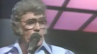 Thumbnail: Carl Perkins, George Harrison - World Is Waiting For The Sunrise 9/9/1985 Capitol Theatre (Official)