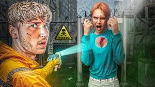 Thumbnail: ZOMBIE Apocalypse But I'm Security At A Quarantine Zone..