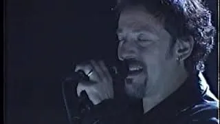 Thumbnail: Bruce Springsteen's "Streets of Philadelphia" opens the 37th Annual Grammy Awards