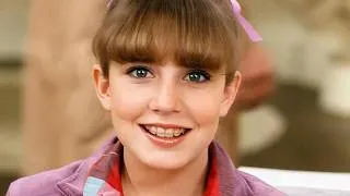 Thumbnail: Dana Plato 🔥 She Chose The Wrong Bikini For Beach And It's A Feast For Your Eyeballs