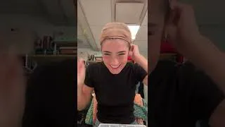 Thumbnail: Charli D'Amelio - Instagram Live (April 20, 2025)