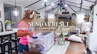 Thumbnail: SUNDAY RESET // WEEKLY CLEANING MOTIVATION // UNDECORATE WITH ME // CHARLOTTE GROVE FARMHOUSE