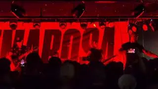 Thumbnail: Emarosa - Give It Away