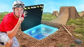 Thumbnail: I Built a SECRET Room Under Bike Jumps!