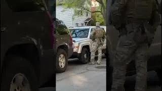 Thumbnail: Immigration authorities take man into custody at Chicago clinic while pregnant wife was inside