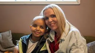 Thumbnail: Kathryn and Kaiden's TOO BIG story