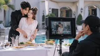 Thumbnail: CEO wrapped his arms around his rival to tease her on set—The director ships them hard!