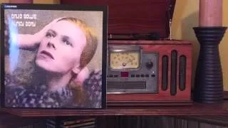 Thumbnail: David Bowie- Life on Mars? Vinyl