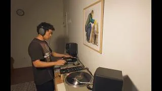 Thumbnail: Deep House Vinyl Set – Soulful, Garage, and Classic House Mix