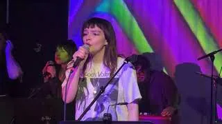 Thumbnail: Lauren Mayberry (CHVRCHES) Running Up That Hill (Kate Bush Cover) Dec 04/2025