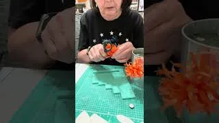 Thumbnail: Let’s make pompoms out of ribbon or raffia