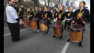 Thumbnail: #peaceful #music  #march seen in #montreal on Du Parc #canada #city #love #walking #citylife #peace