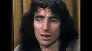 Thumbnail: Bon Scott  1977