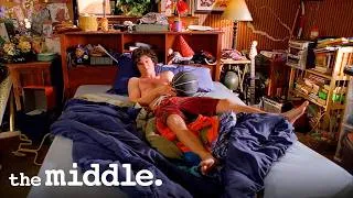 Thumbnail: Axl’s New Bedroom | The Middle