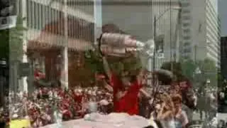 Thumbnail: red wings slide show