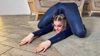 Thumbnail: Circus Girl Katya Sudnikova. Extreme Contortion. Gymnastics Stretching. Flexshow.
