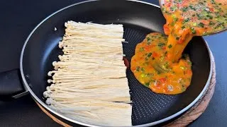 Thumbnail: Don't fry eggs the traditional way! Pour the eggs over enoki mushrooms and see what happens!