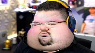Thumbnail: Food TikToks That Made Me ENORMOUS!