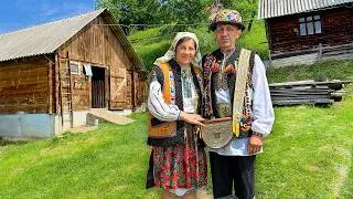 Thumbnail: We Found a Family Living Like It’s 200 Years Ago | Happy Village Life of a Family on a Highland