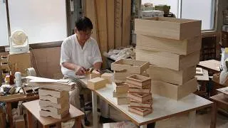 Thumbnail: How to Make a 134-Year-Old Paulownia Jewelry Box: Master Craftsmanship