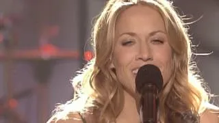 Thumbnail: Sheryl Crow - "Everyday is a Winding Road" @ Home for the Holiday (TV Edit)