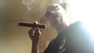Thumbnail: Sometimes I like to smoke big.