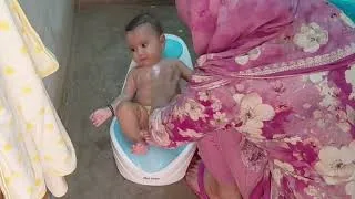 Thumbnail: My 6 months babygirl Ayat full day routine/baby bathing & oil massage/kaise kiya maine sab manage