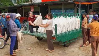 Thumbnail: Rice Puffing Process, Use Truck To Transport Lots of Rice Puffing Go To Countryside Market Sell
