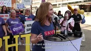Thumbnail: Sophie Cunningham supporters rally outside Dallas WNBA game