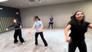 Thumbnail: Symmetry group 2a