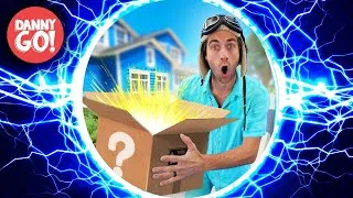 Thumbnail: “Package POP!” 📦💥 Mystery Box Surprise Dance ⚡️HYPERSPEED REMIX⚡️/// Danny Go! Dance Songs for Kids