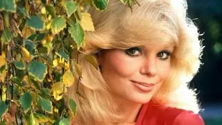 Thumbnail: Loni Anderson 🔥insane photos are going viral..Take a look