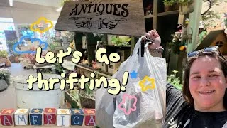 Thumbnail: Let’s go Thrifting in my small town | Antique shops 