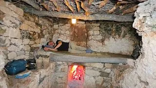 Thumbnail: Alone in a Winter Storm — Building a Stone Shelter to Survive