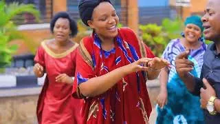 Thumbnail: UMUTI URABONETSE BY DEBORAH Ft ANGELIQUE