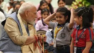 Thumbnail: Modi Celebrates Raksha Bandhan at 7 LKM