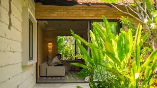 Thumbnail: This Garden Courtyard Home Beautifully Preserves Its Past | Singapore
