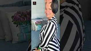 Thumbnail: Curious Carly Profile: Photos, Lifestyle and Growing Popularity