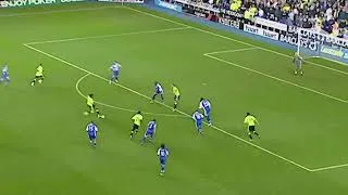 Thumbnail: Dider Drogba - Near Post Finishing