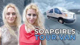 Thumbnail: The SoapGirls - BUS INVADERS Ep. 2232