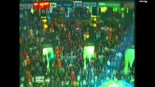 Thumbnail: Bobby Orr pumping up the garden crowd!