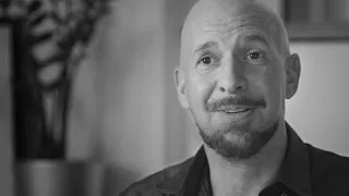 Thumbnail: Neil Strauss on the MP3